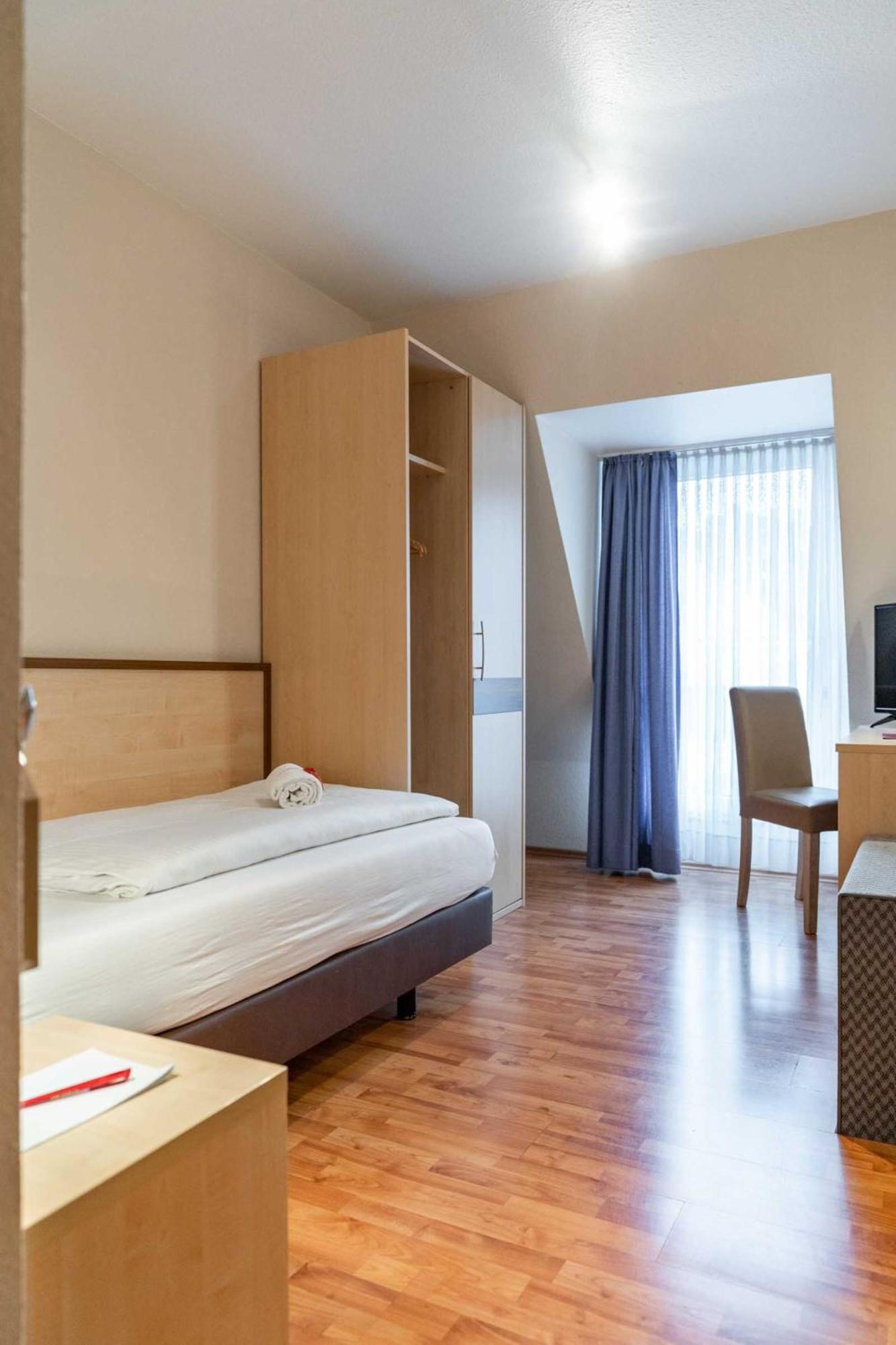 Astoria City Resort Έσσεν Εξωτερικό φωτογραφία
